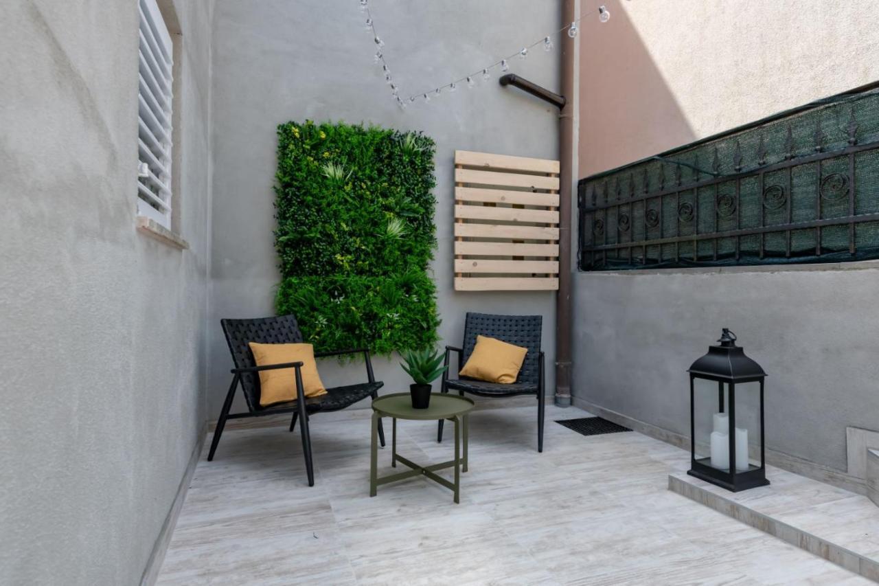 Studio Apartment Mare With Private Garden And Jacuzzi Vinkuran Dış mekan fotoğraf